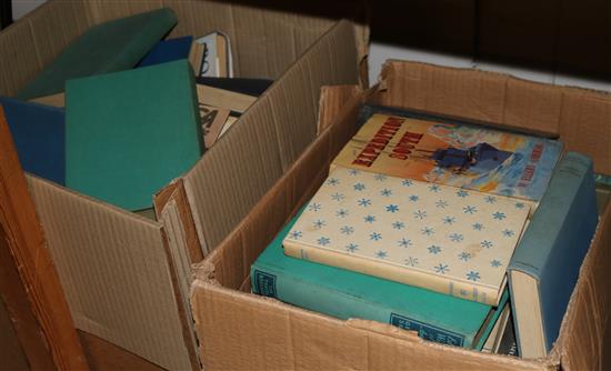 Large quantity of exploration books(-)